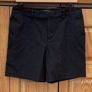 Lauren Ralph Lauren black textured shorts. Women’s size 10